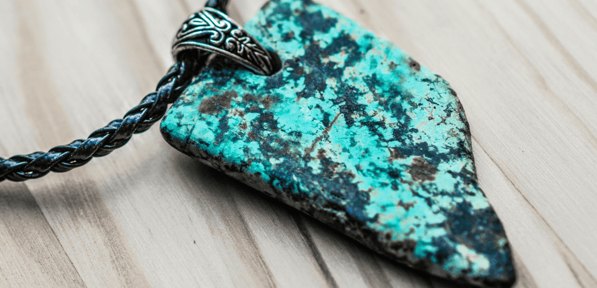 Collier Lithothérapie En Pierres Naturelles - Turquoise D'Afrique Et Lave Tibétaine, 46 Cm